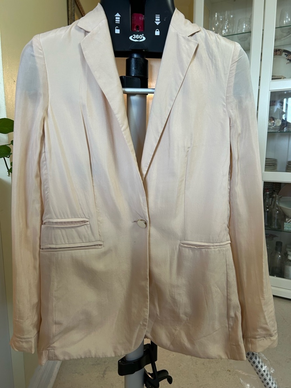 Women's Blush Single-Button Tailored Blazer